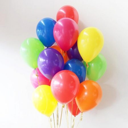 Облако воздушных шаров с гелием цветное пастель
