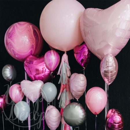 Фотозона из воздушных шаров с гелием Розовый и серый
