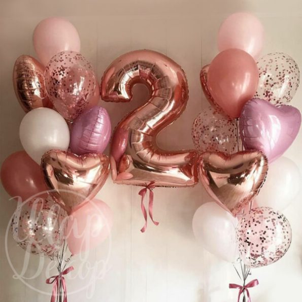 Набор воздушных шаров с гелием на 2 года розовое золото